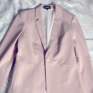 Express blazer lilac fits like a Medium